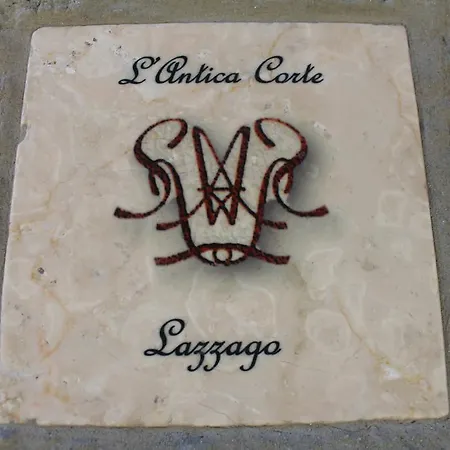 L' Antica Corte Lazzago 公寓 *