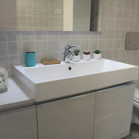 L' Antica Corte Lazzago 公寓