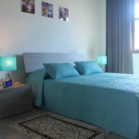 L' Antica Corte Lazzago 公寓 *