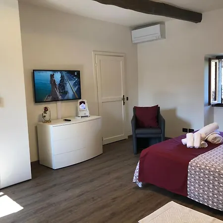 L' Antica Corte Lazzago קומו