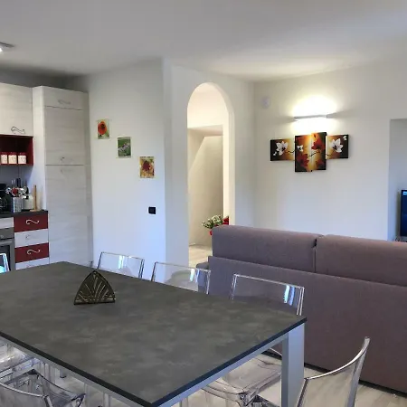 Apartment L' Antica Corte Lazzago