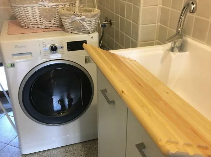 L' Antica Corte Lazzago דירה קומו