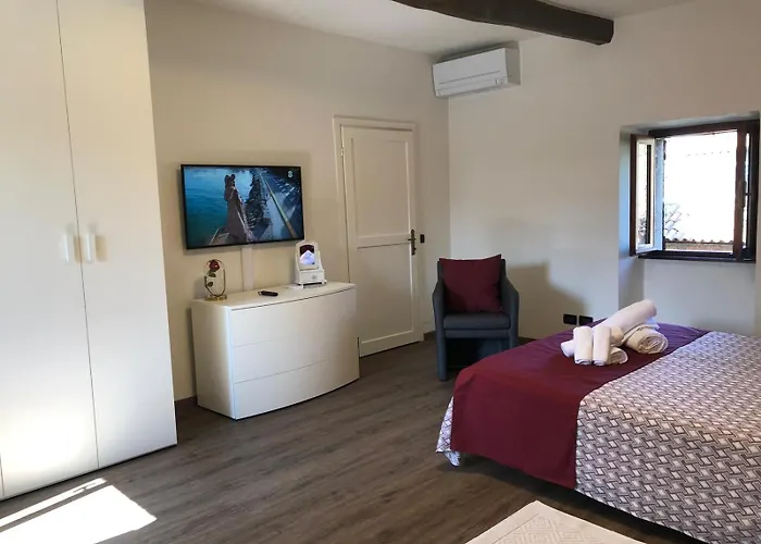 L' Antica Corte Lazzago קומו